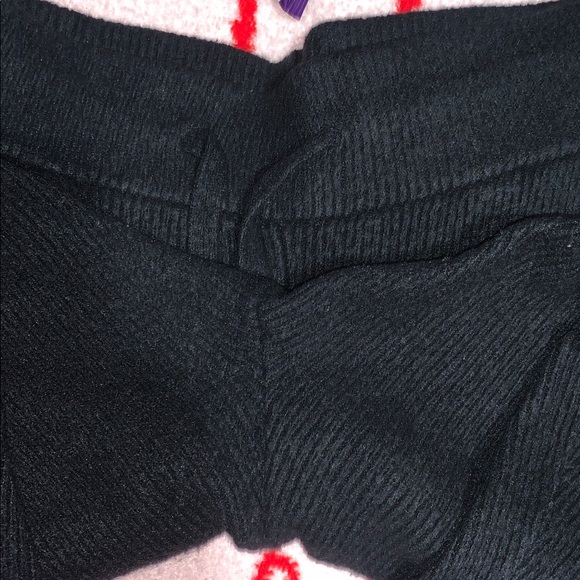Black Knit Abercrombie Joggers - Picture 3 of 4